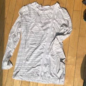 Lululemon casual long sleeve t-shirt